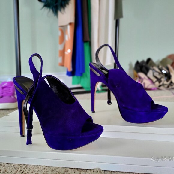 Dolce Vita Suede Open-Toe Sling Back Heel - Picture 8 of 8